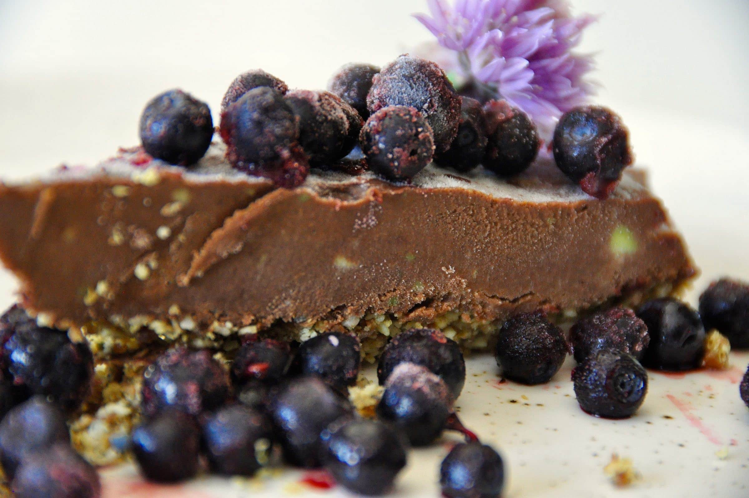 raw chokladtryffeltårta