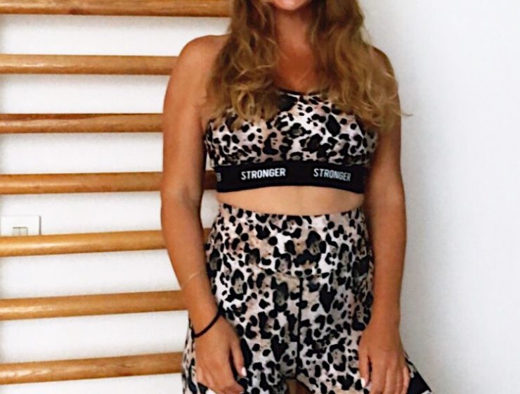 träningskläder från Stronger